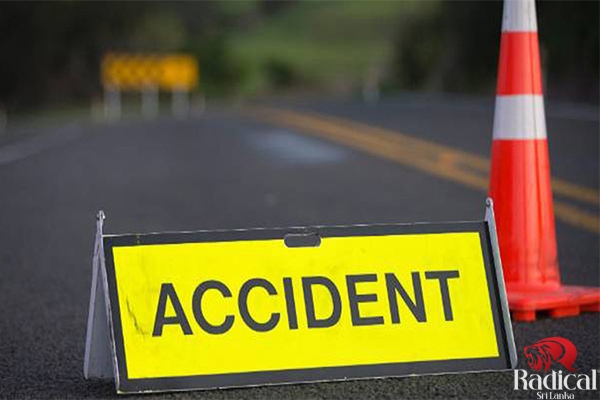 two buses collide in Monaragala two buses collide in Monaragala