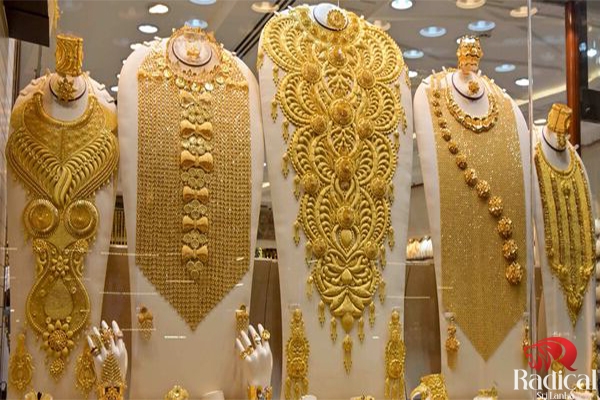 Gold Prices Reach Record High in Local Market
